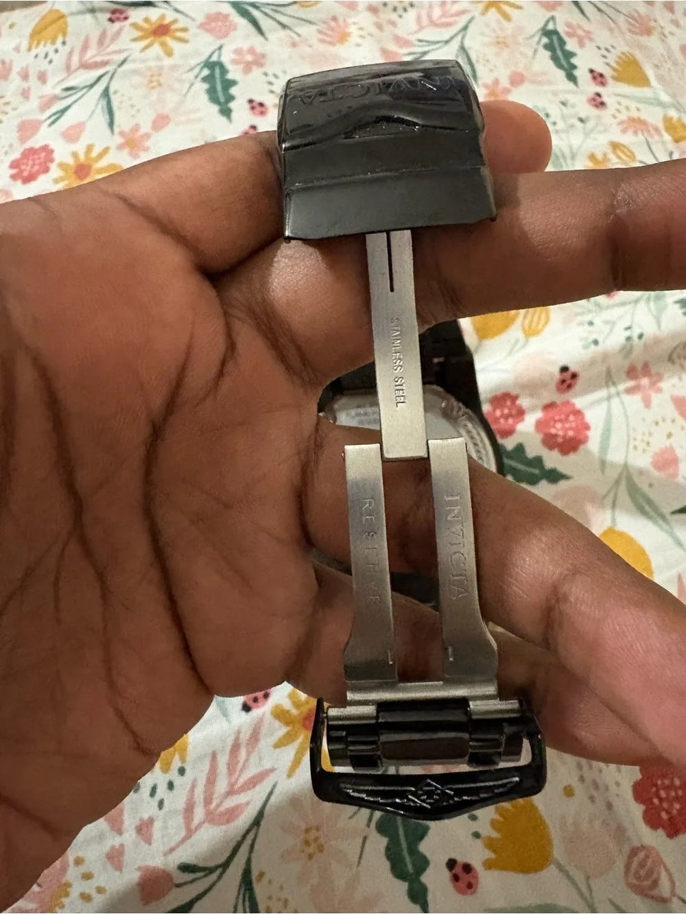 Invicta Reserve Bolt Zeus Model 25211 new but battery doesn't work